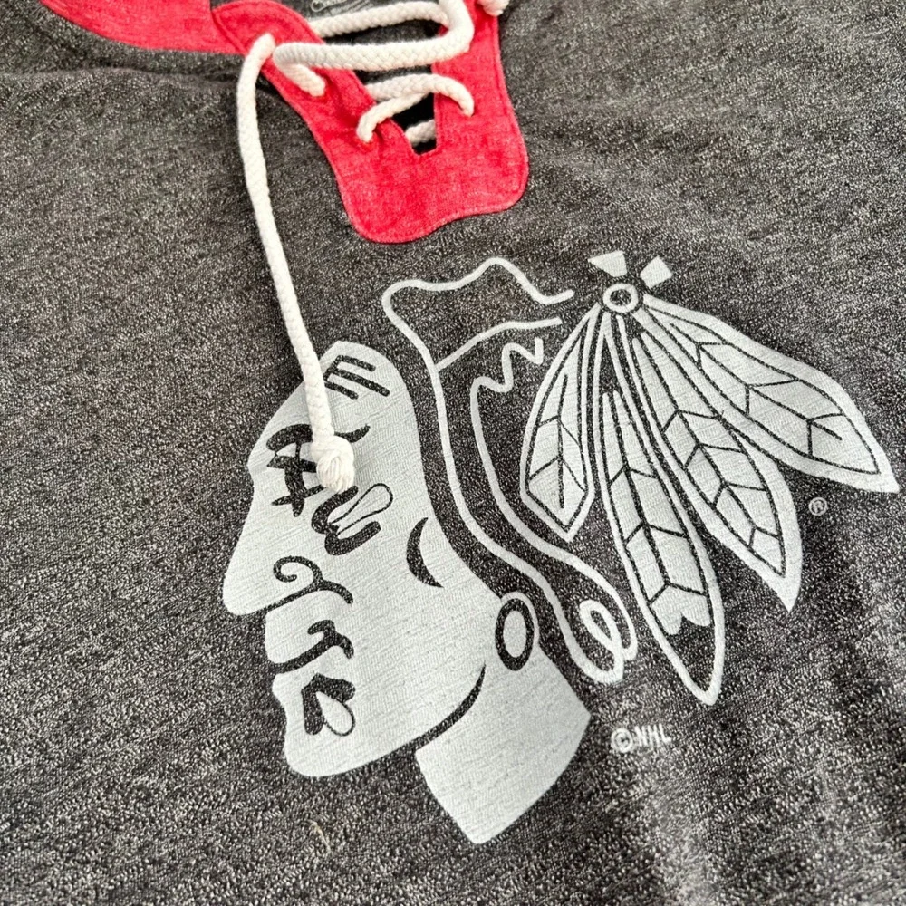 Kids Chicago‎ Blackhawks Lace Up Short Sleeve T Shirt XL XG TG 16 18